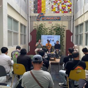 bb5e0128-419a-4d3a-979d-3f8dfcef3f89